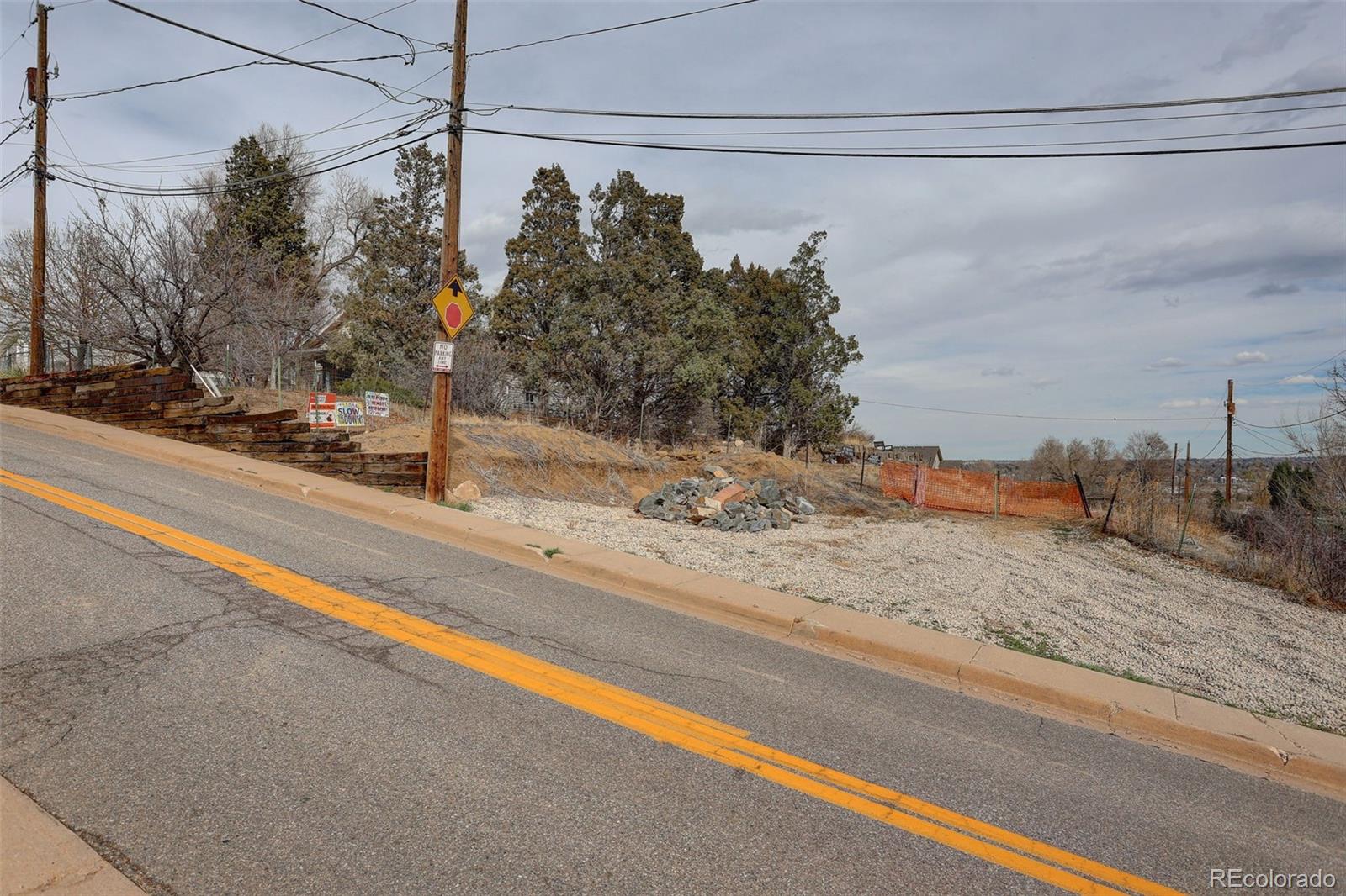 MLS Image #15 for 2954 s bryant street,denver, Colorado