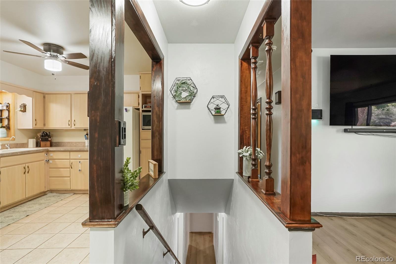 MLS Image #9 for 6371  brooks drive,arvada, Colorado