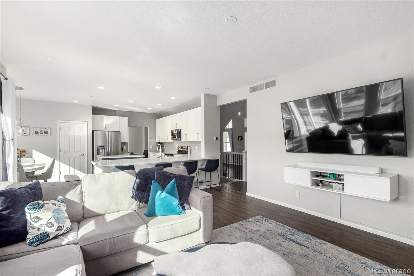 MLS Image #8 for 7823  rampart way,littleton, Colorado