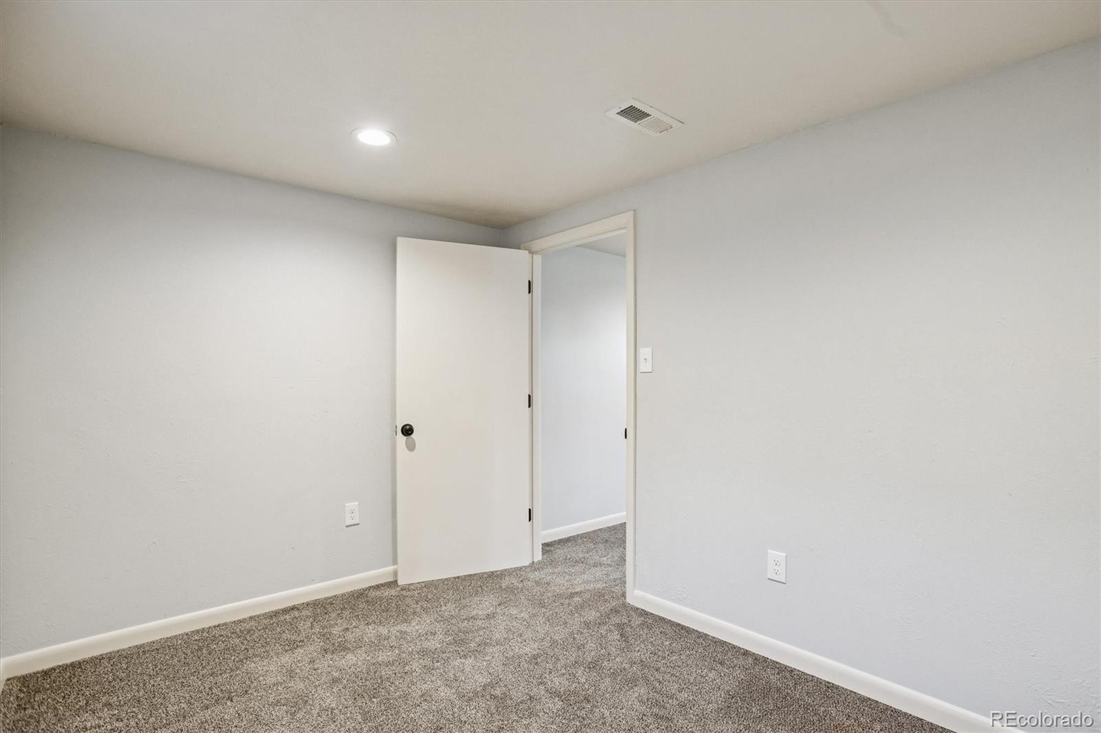MLS Image #30 for 1850 s hooker street,denver, Colorado