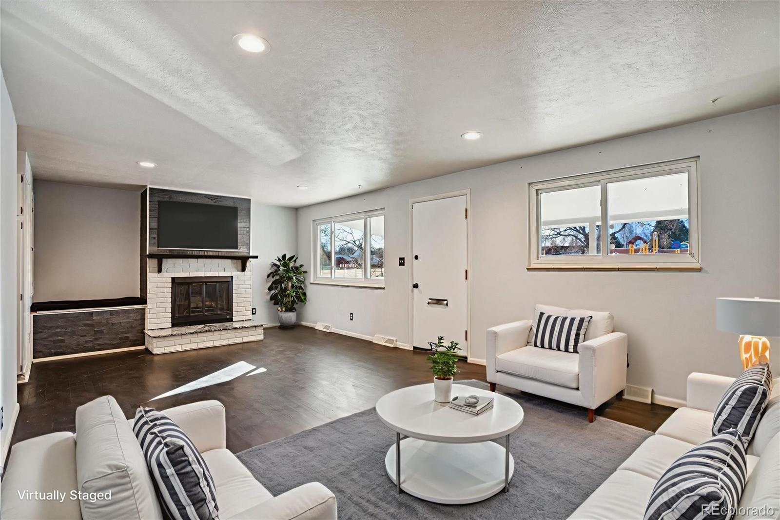 MLS Image #4 for 1850 s hooker street,denver, Colorado