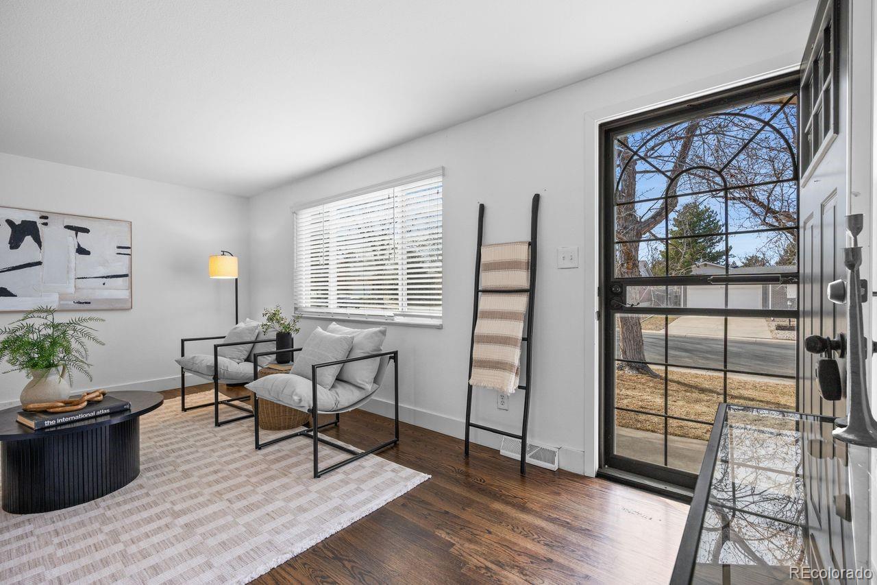 MLS Image #5 for 1528 s jamaica street,aurora, Colorado
