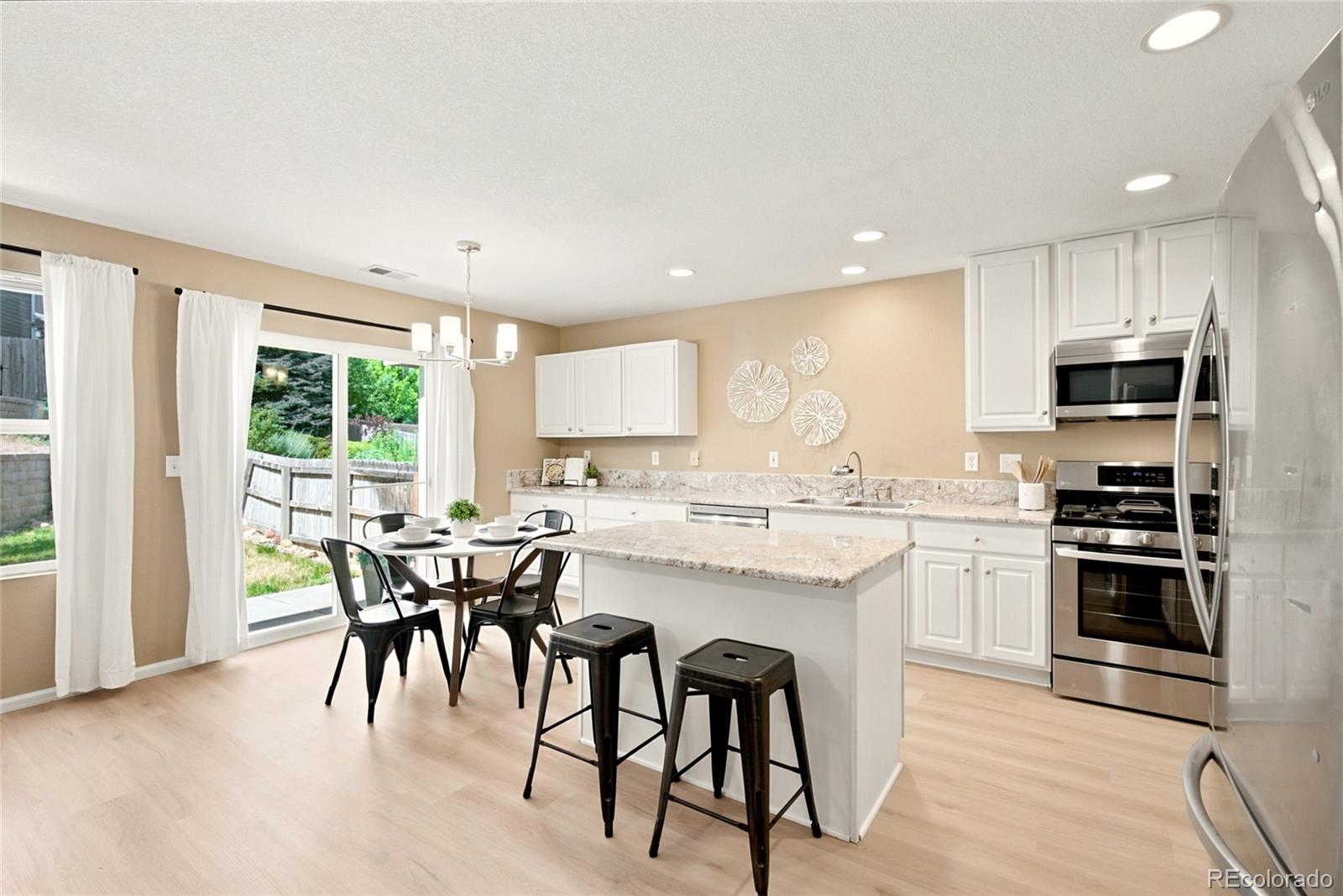 MLS Image #10 for 5389 s quatar circle,aurora, Colorado