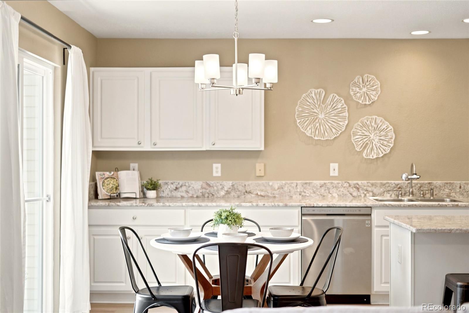 MLS Image #12 for 5389 s quatar circle,aurora, Colorado