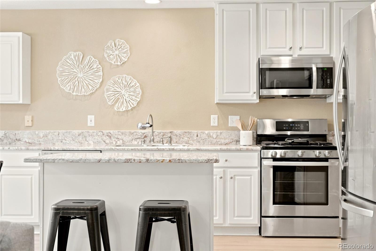 MLS Image #14 for 5389 s quatar circle,aurora, Colorado