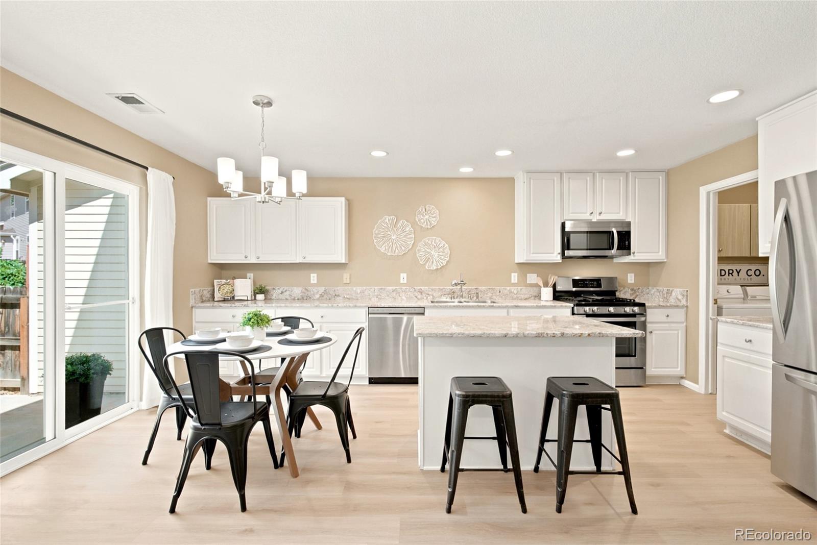 MLS Image #6 for 5389 s quatar circle,aurora, Colorado