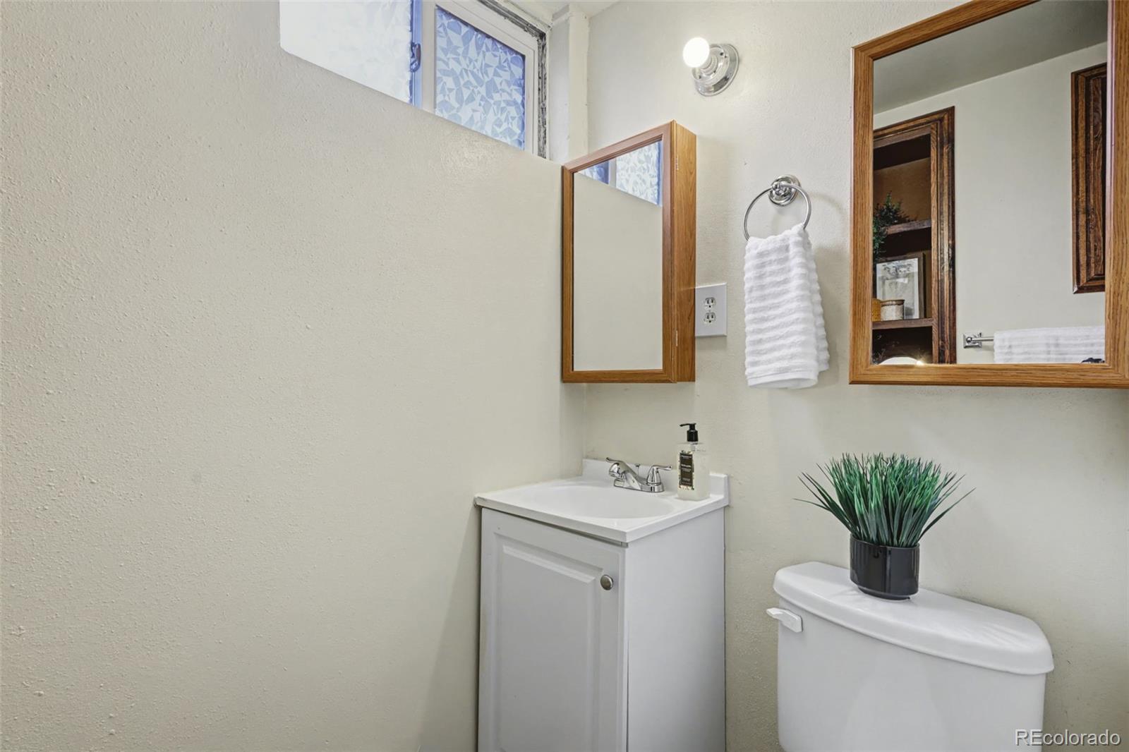 MLS Image #19 for 2415 w uintah street,colorado springs, Colorado
