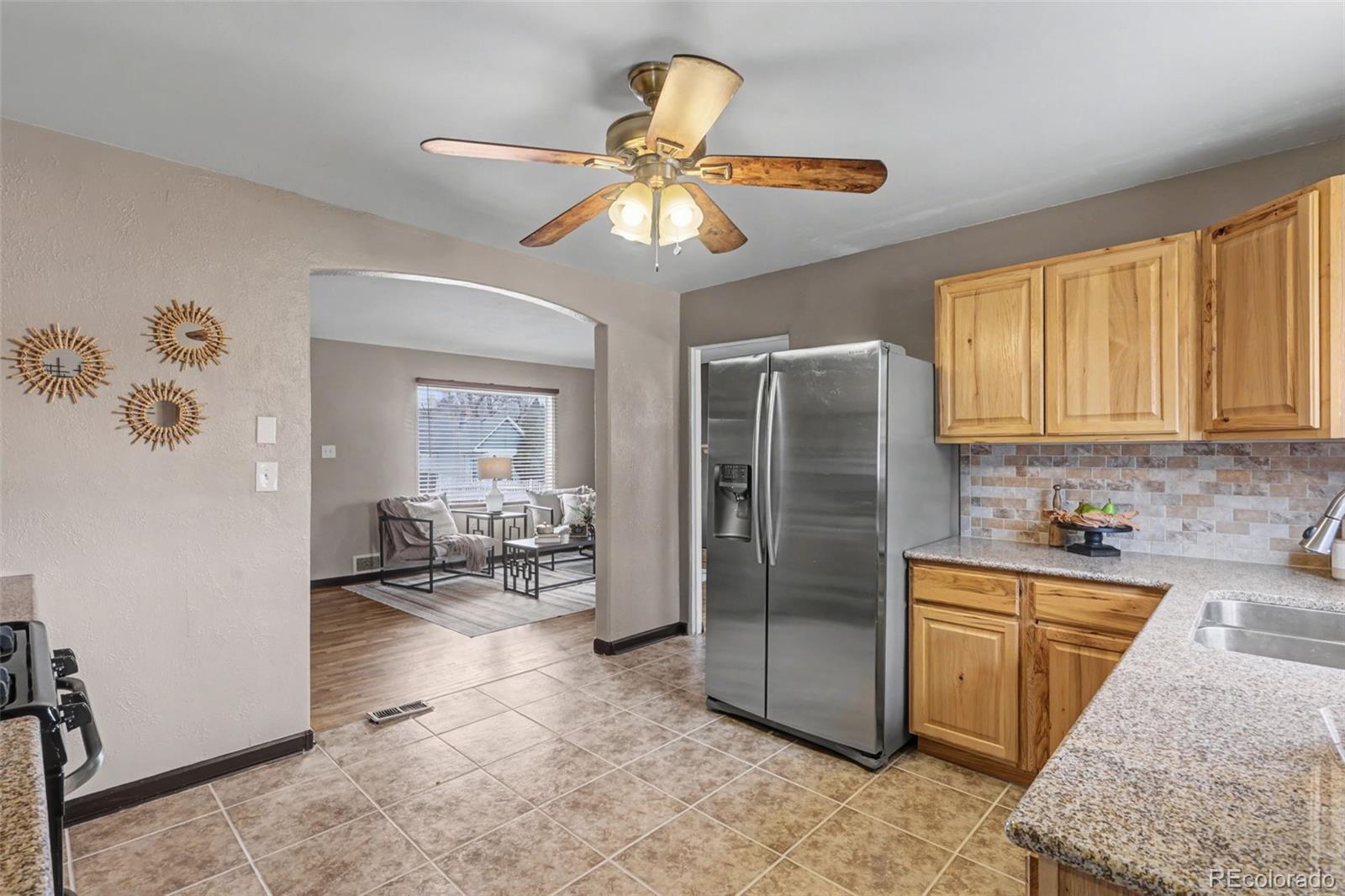 MLS Image #7 for 2415 w uintah street,colorado springs, Colorado