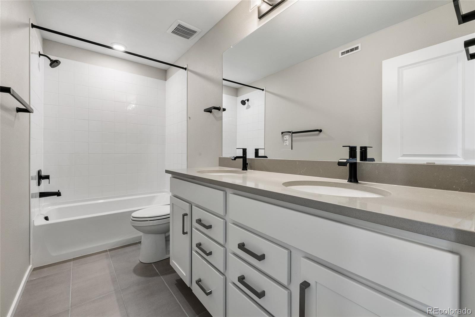 MLS Image #7 for 2191 s irvington street,aurora, Colorado