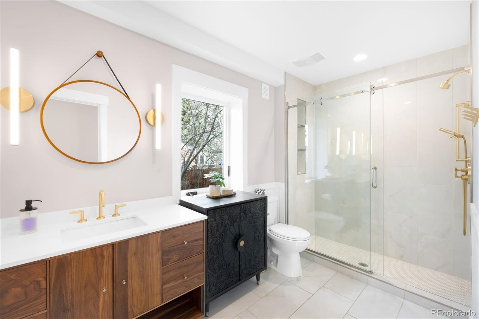 MLS Image #19 for 1463 s york street,denver, Colorado