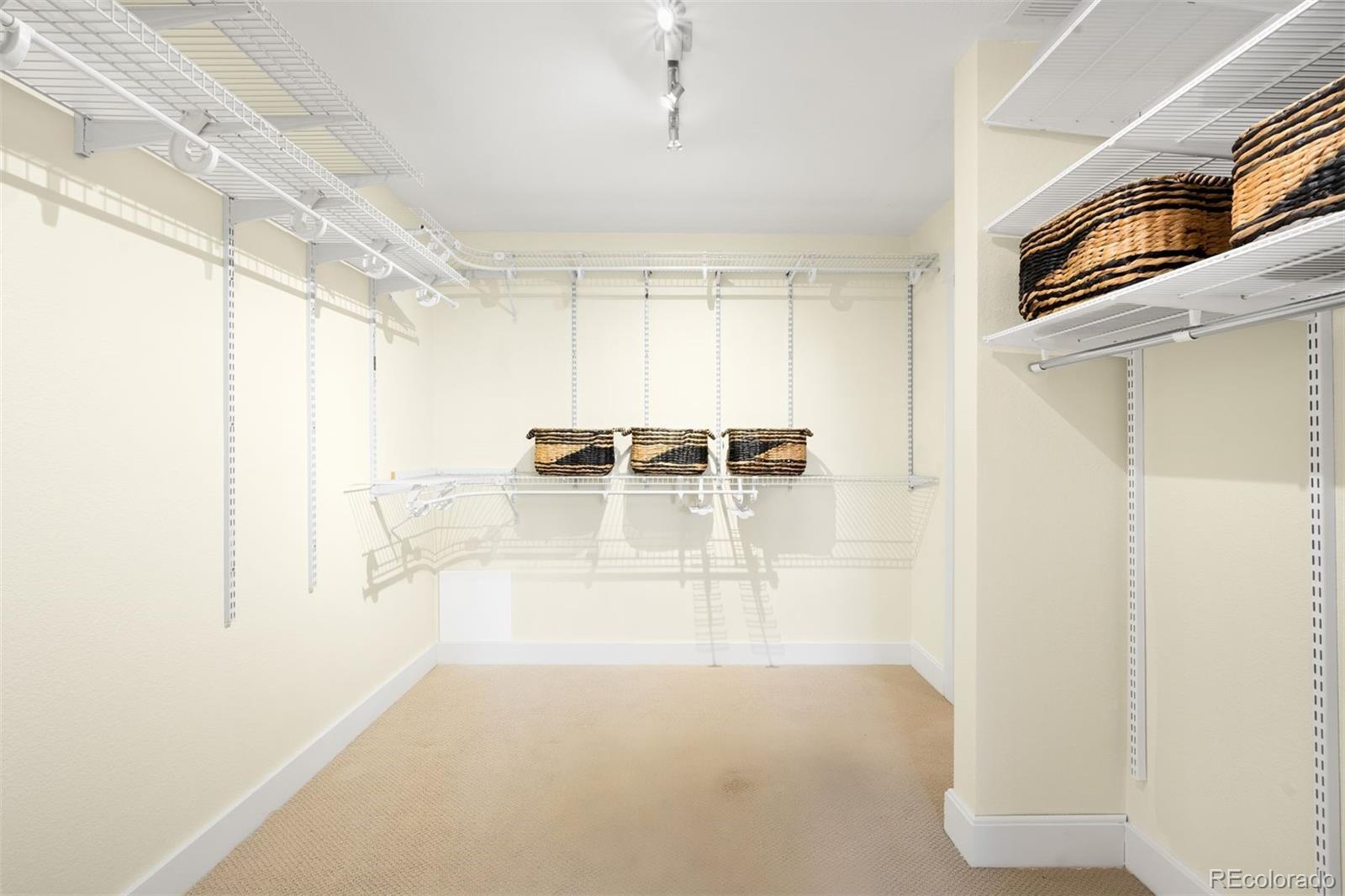 MLS Image #28 for 1463 s york street,denver, Colorado