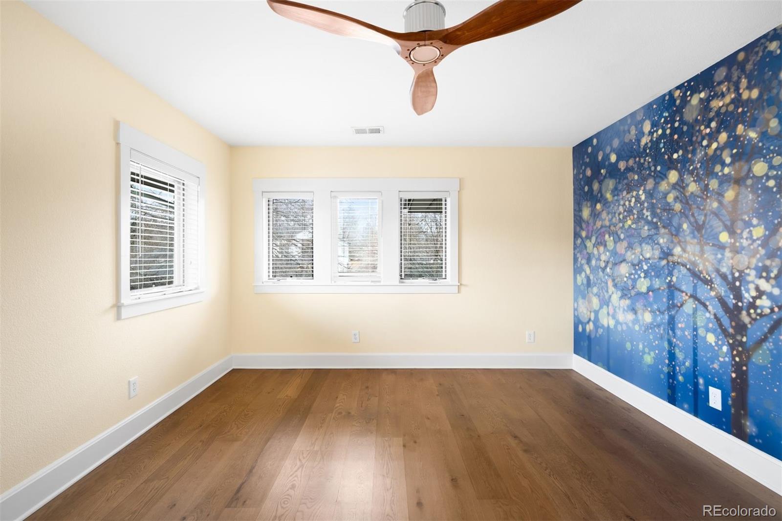 MLS Image #31 for 1463 s york street,denver, Colorado