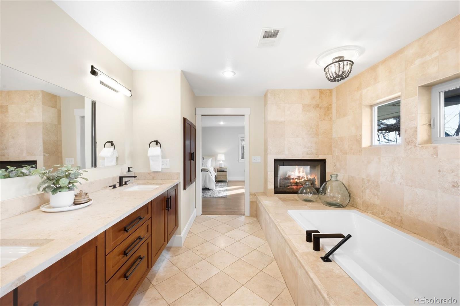 MLS Image #9 for 1463 s york street,denver, Colorado