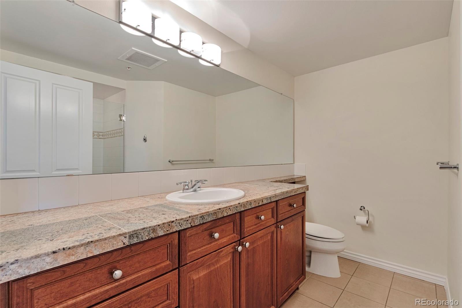 MLS Image #21 for 8100 e union avenue 513,denver, Colorado