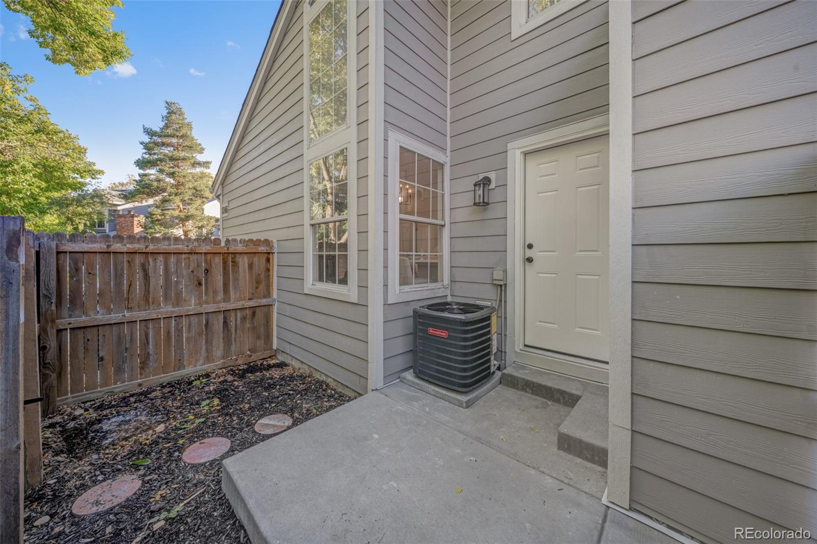 MLS Image #14 for 8346 w 87th drive d,arvada, Colorado