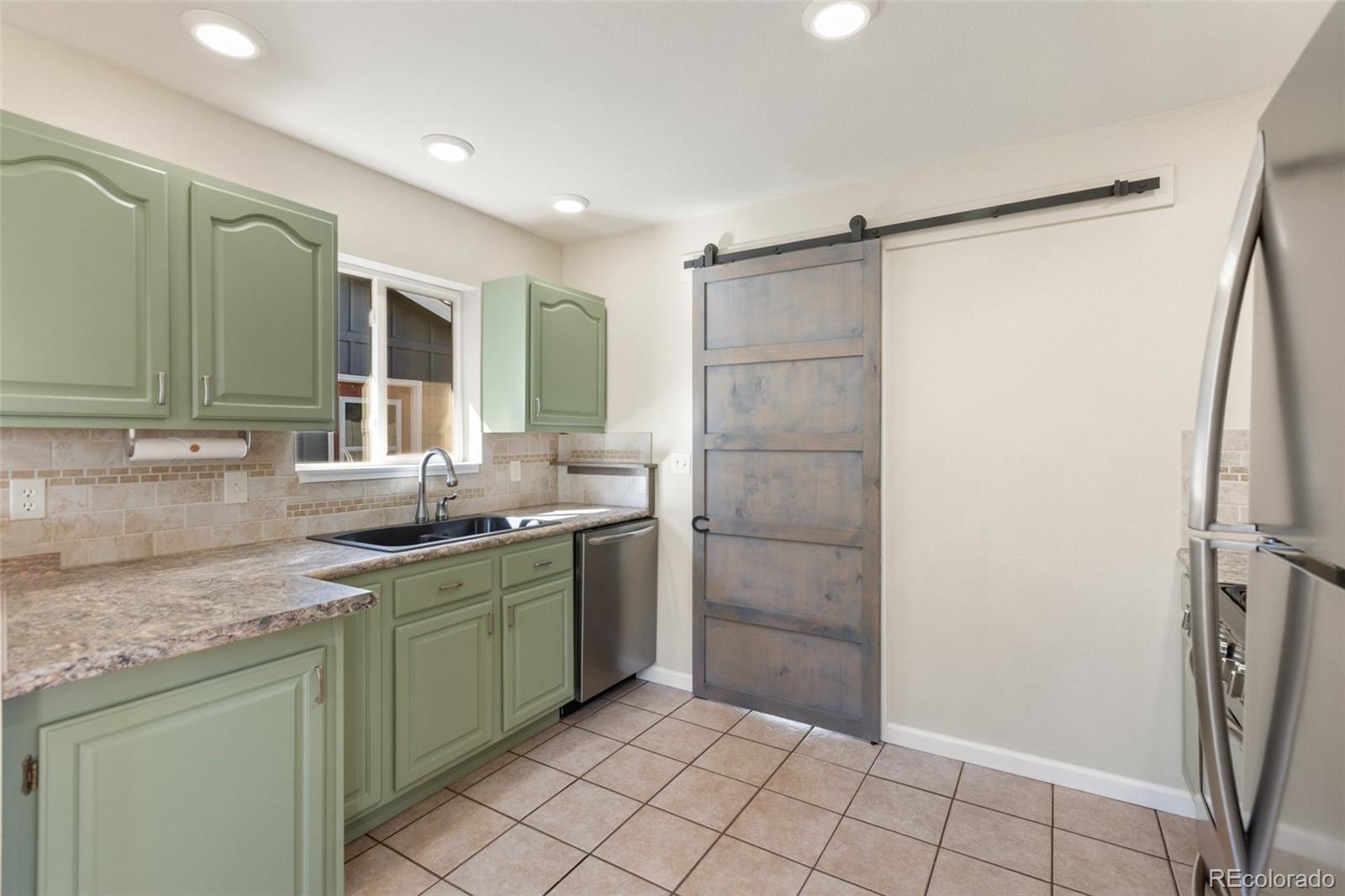MLS Image #12 for 1220  sundance street,woodland park, Colorado