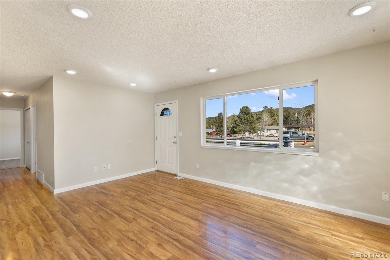 MLS Image #4 for 1220  sundance street,woodland park, Colorado