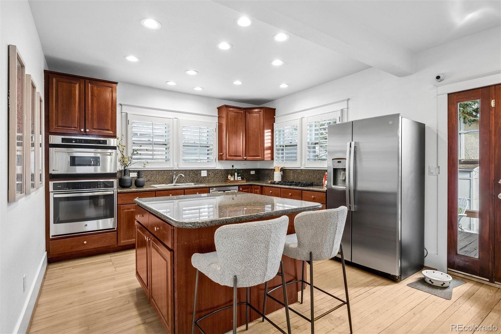 MLS Image #14 for 374 s race street,denver, Colorado