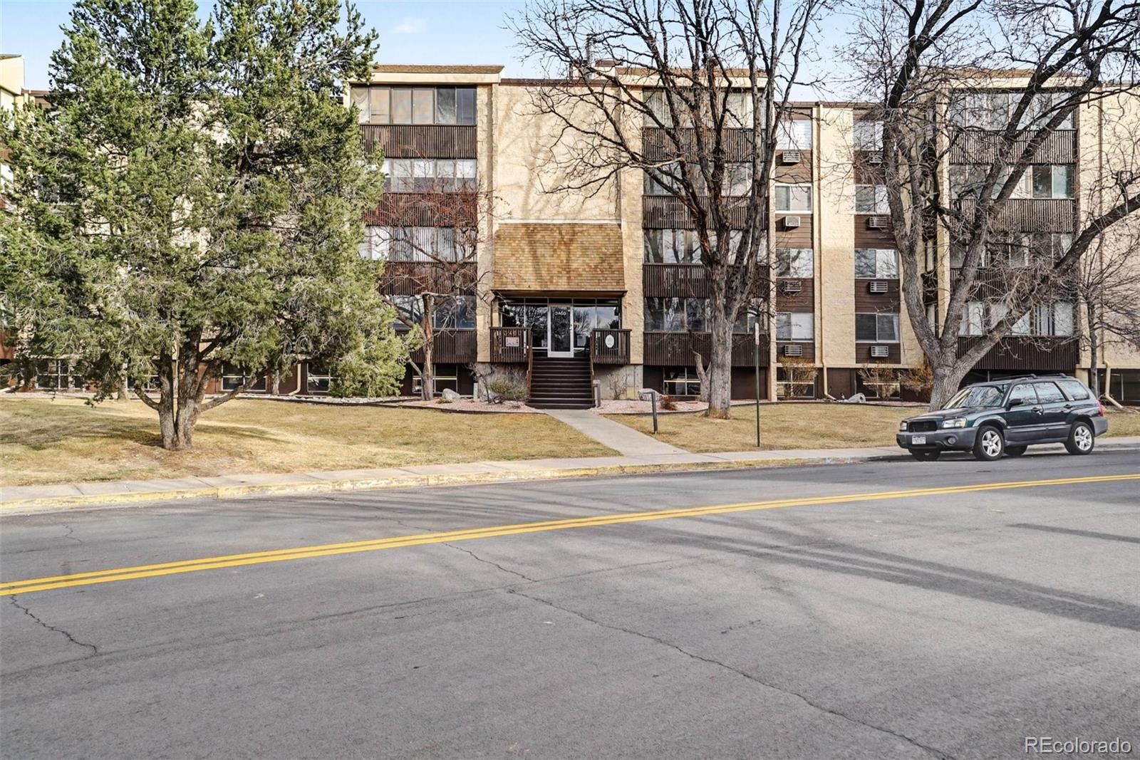 MLS Image #13 for 3460 s poplar street 104,denver, Colorado