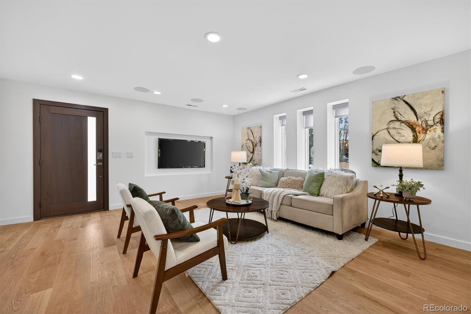 MLS Image #3 for 765  kearney street,denver, Colorado