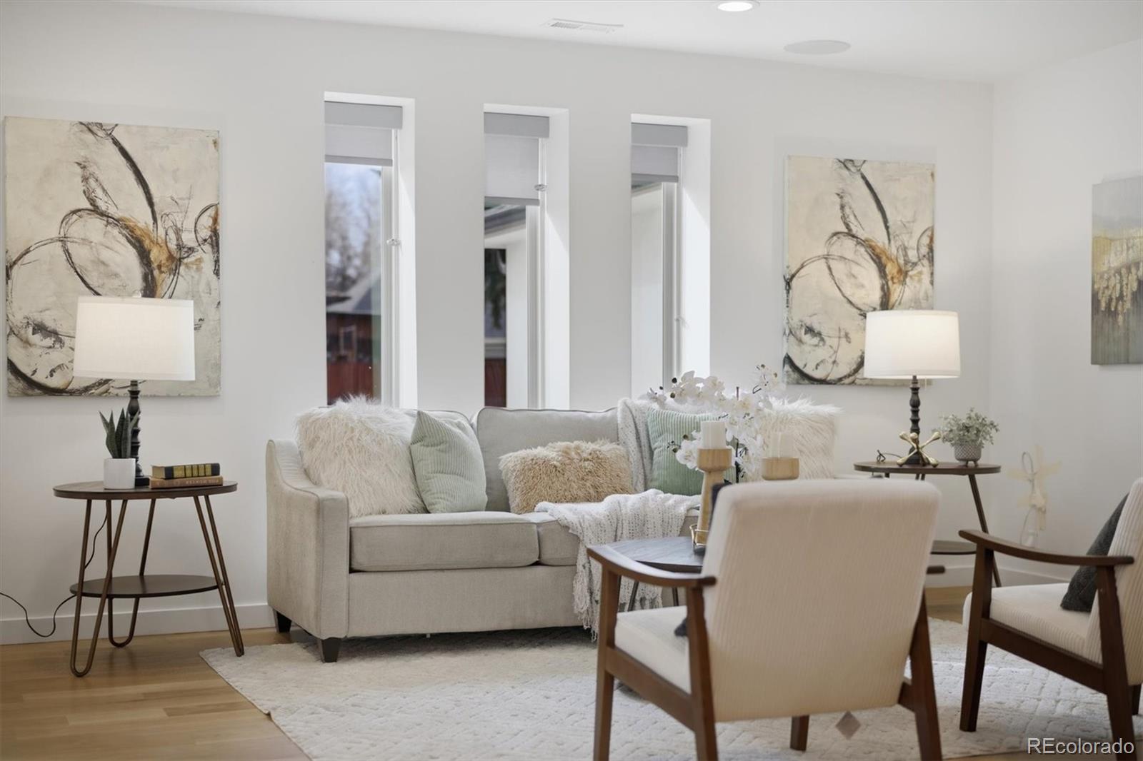 MLS Image #4 for 765  kearney street,denver, Colorado