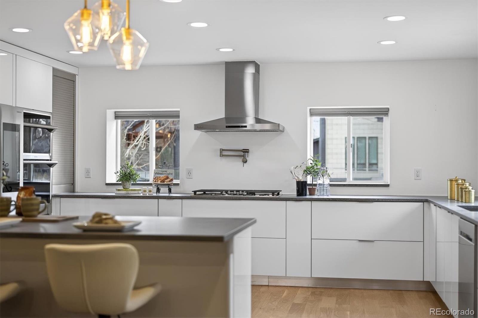 MLS Image #9 for 765  kearney street,denver, Colorado