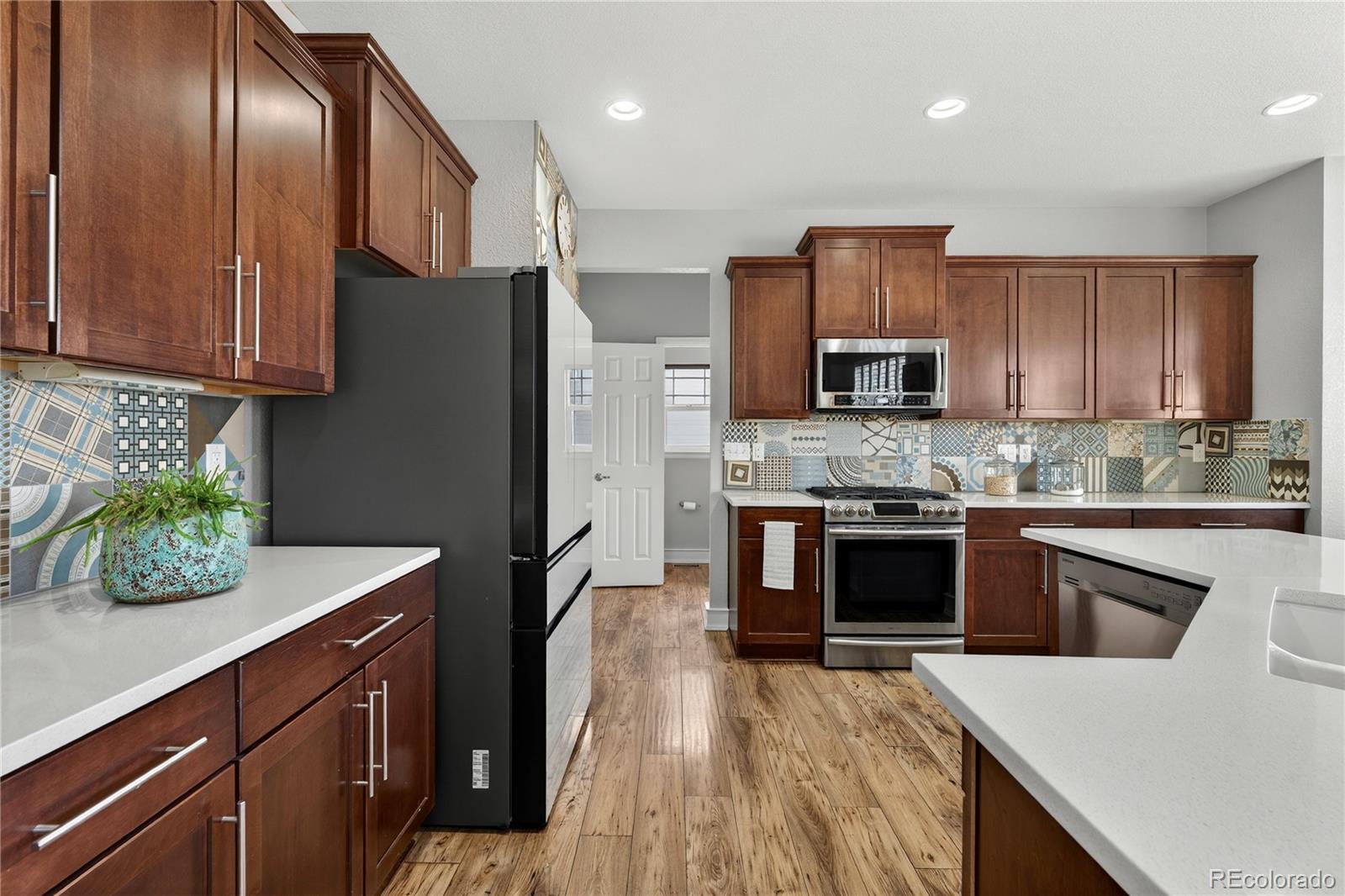 MLS Image #13 for 19681 e 63rd drive,aurora, Colorado