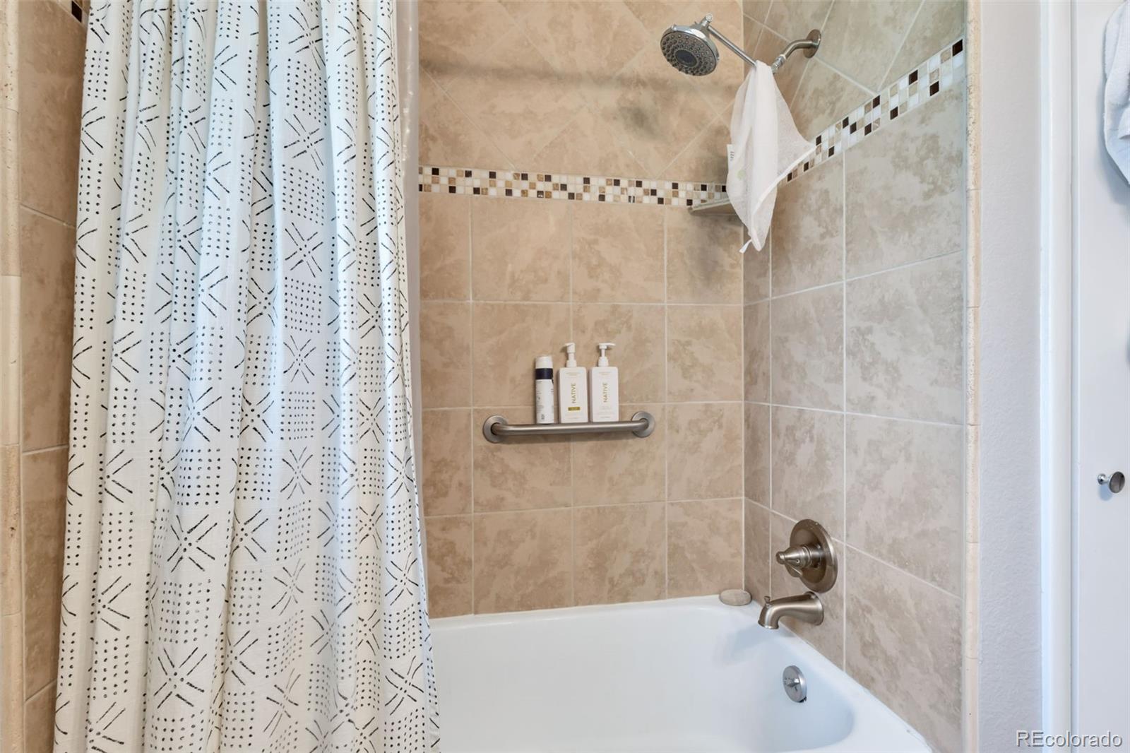 MLS Image #24 for 3049 s williams street,denver, Colorado