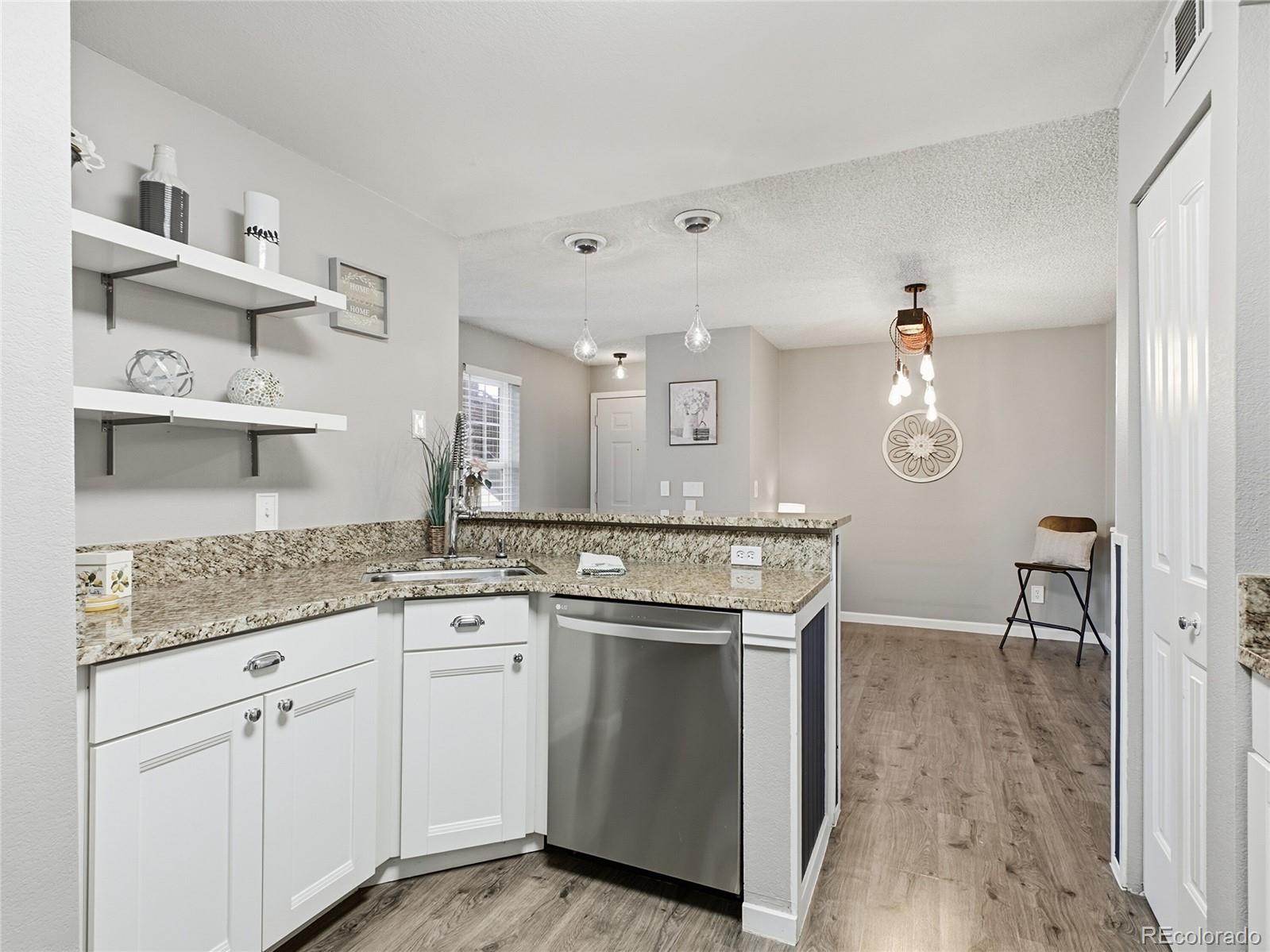 MLS Image #8 for 4760 s wadsworth boulevard,littleton, Colorado
