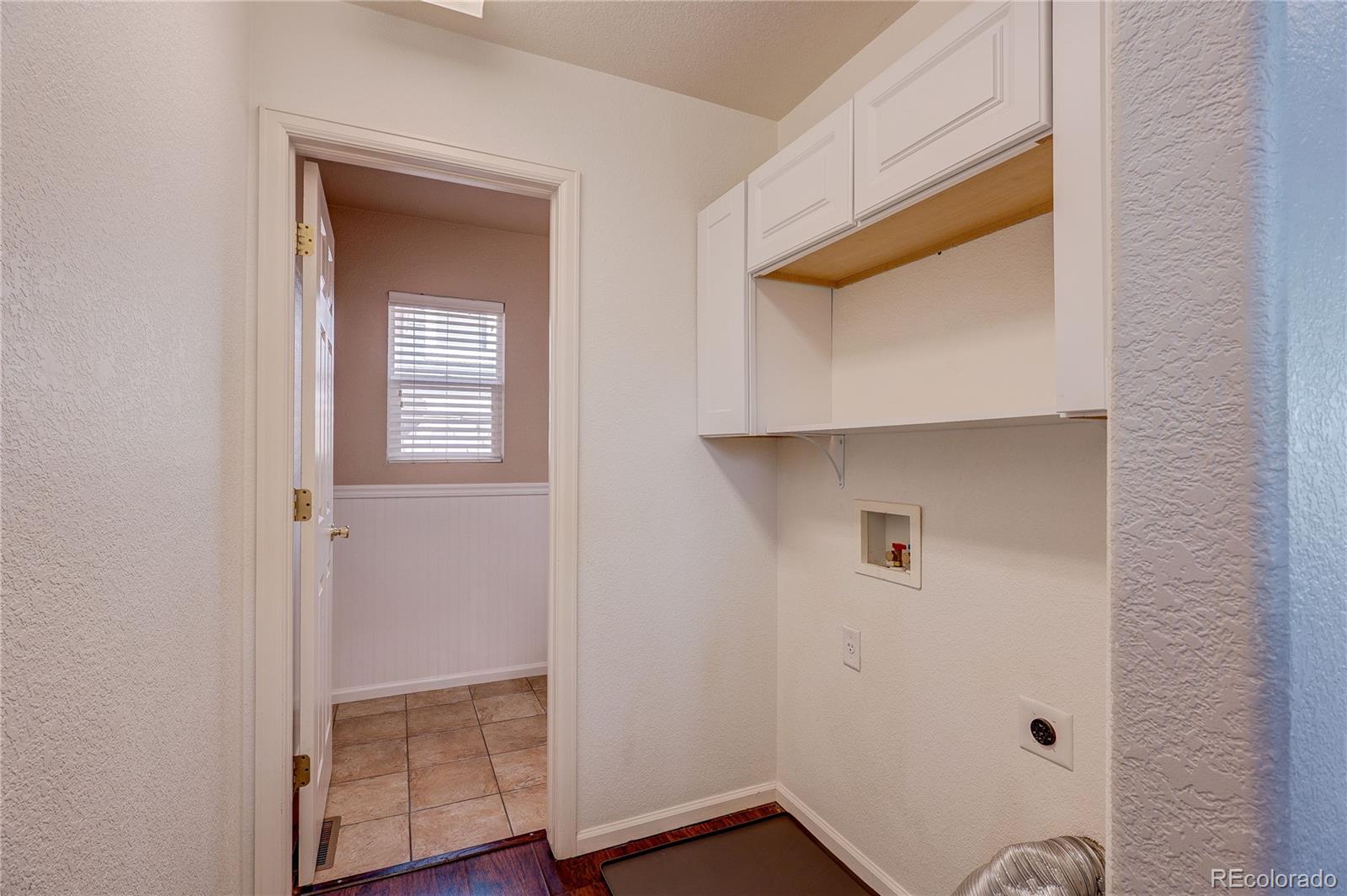 MLS Image #14 for 4764 s eaton park way,aurora, Colorado
