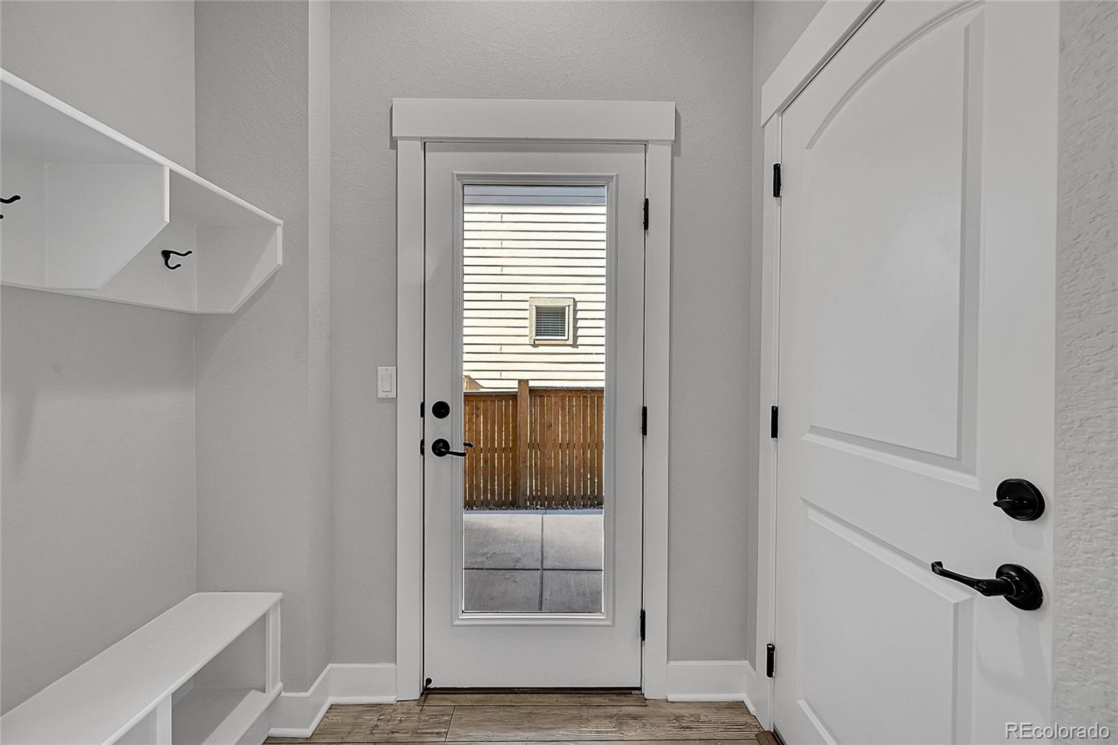 MLS Image #12 for 10539 e 25th drive,aurora, Colorado