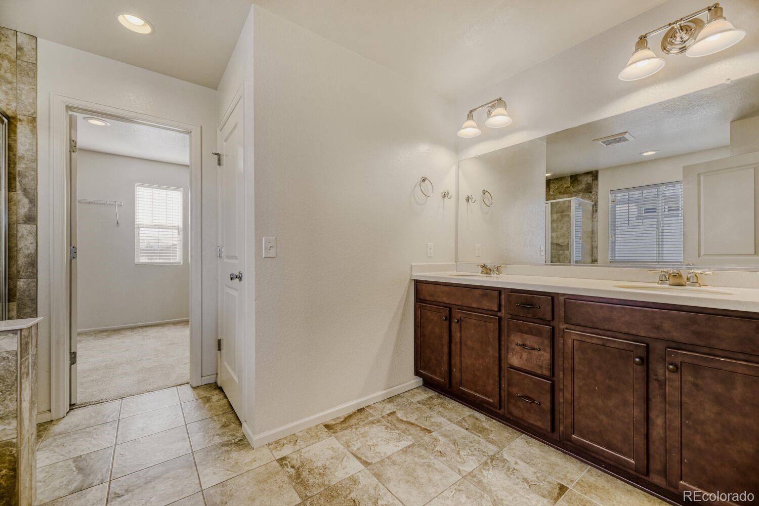 MLS Image #15 for 19121 e pacific place,aurora, Colorado