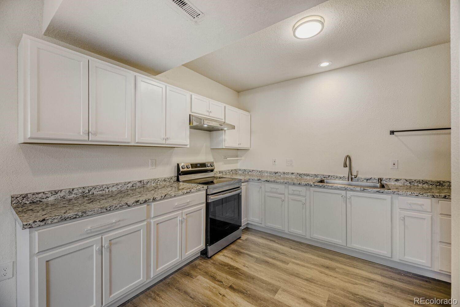 MLS Image #23 for 19121 e pacific place,aurora, Colorado