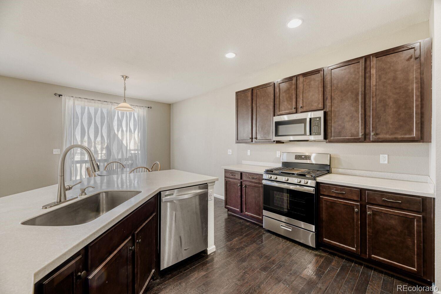 MLS Image #9 for 19121 e pacific place,aurora, Colorado