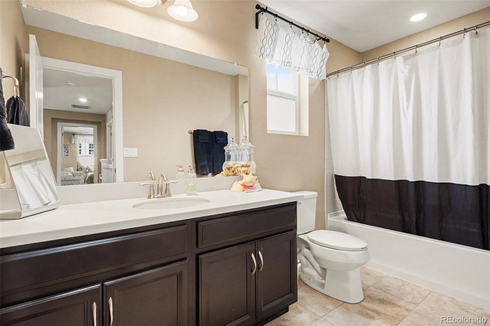 MLS Image #9 for 7567 s zante court ,aurora, Colorado