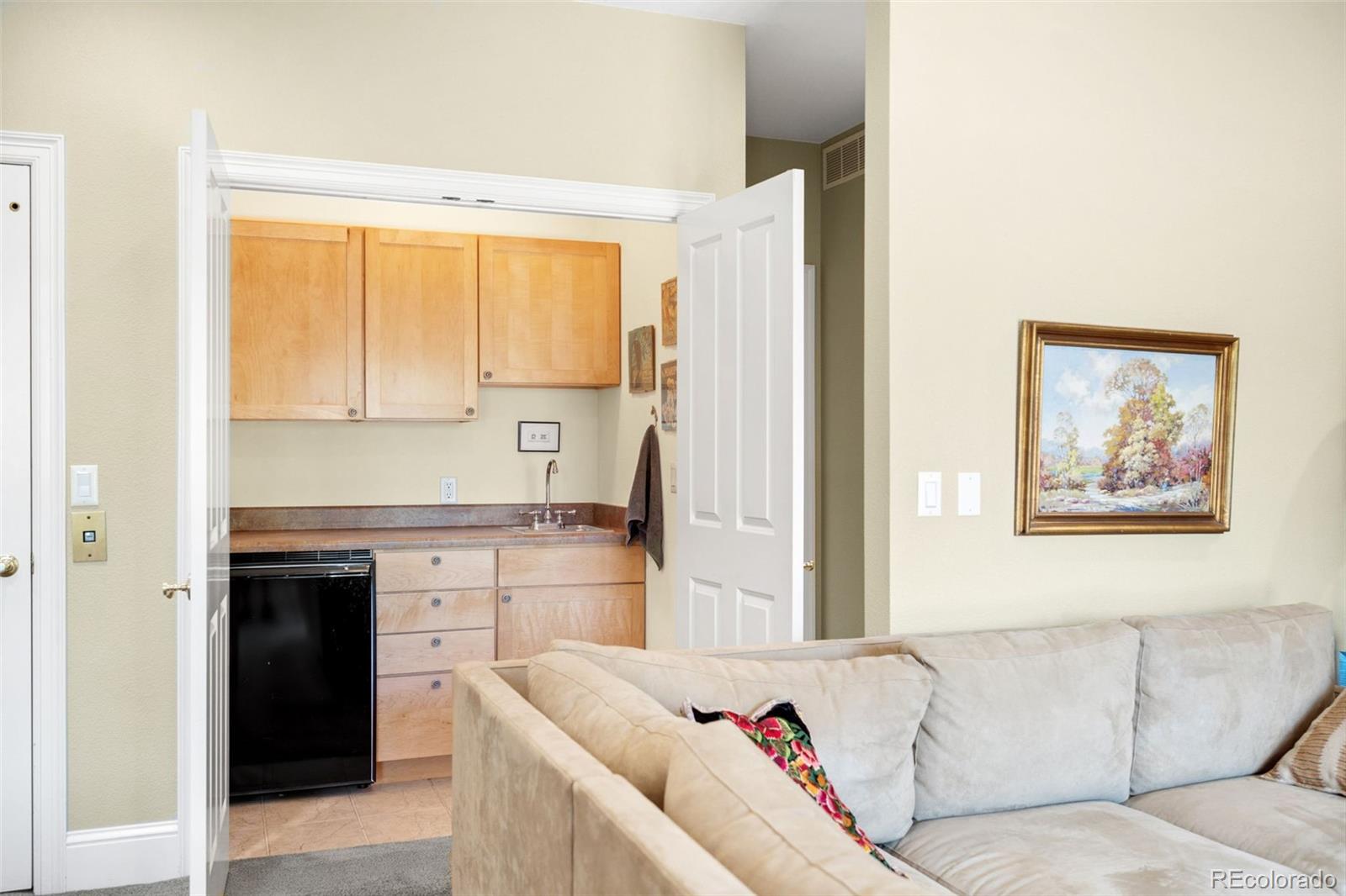 MLS Image #27 for 3472 e 2nd avenue ,denver, Colorado