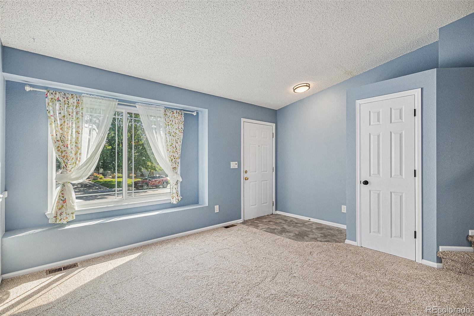 MLS Image #2 for 21631 e crestridge place,centennial, Colorado