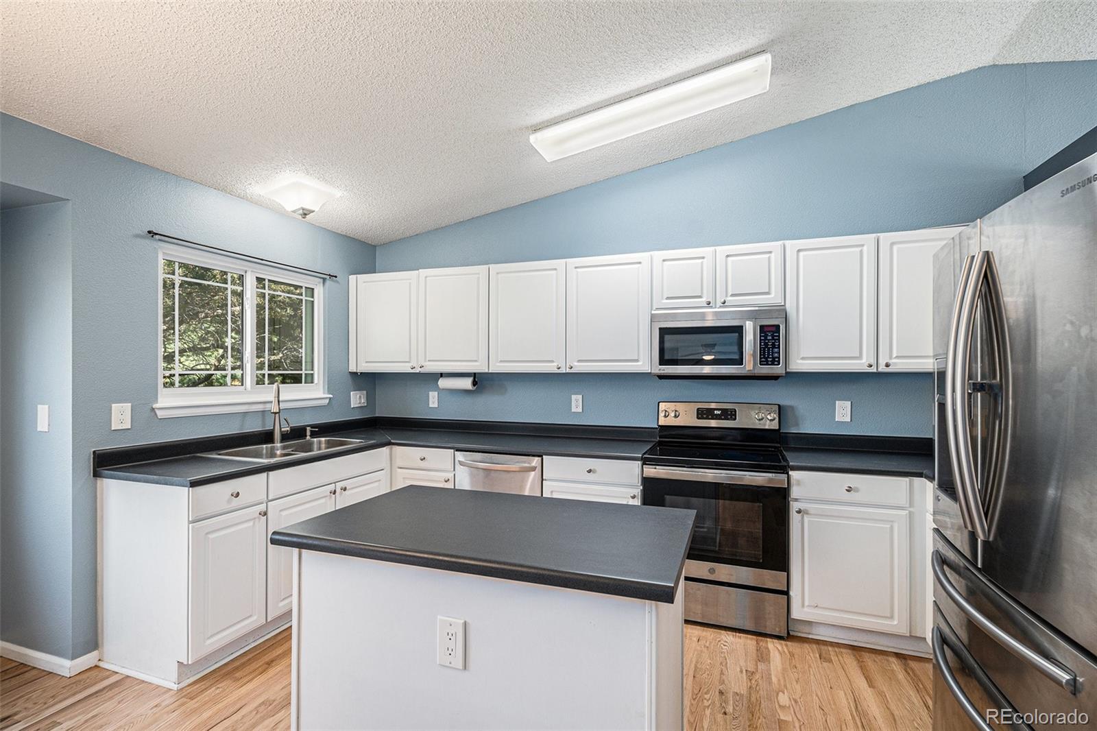 MLS Image #5 for 21631 e crestridge place,centennial, Colorado