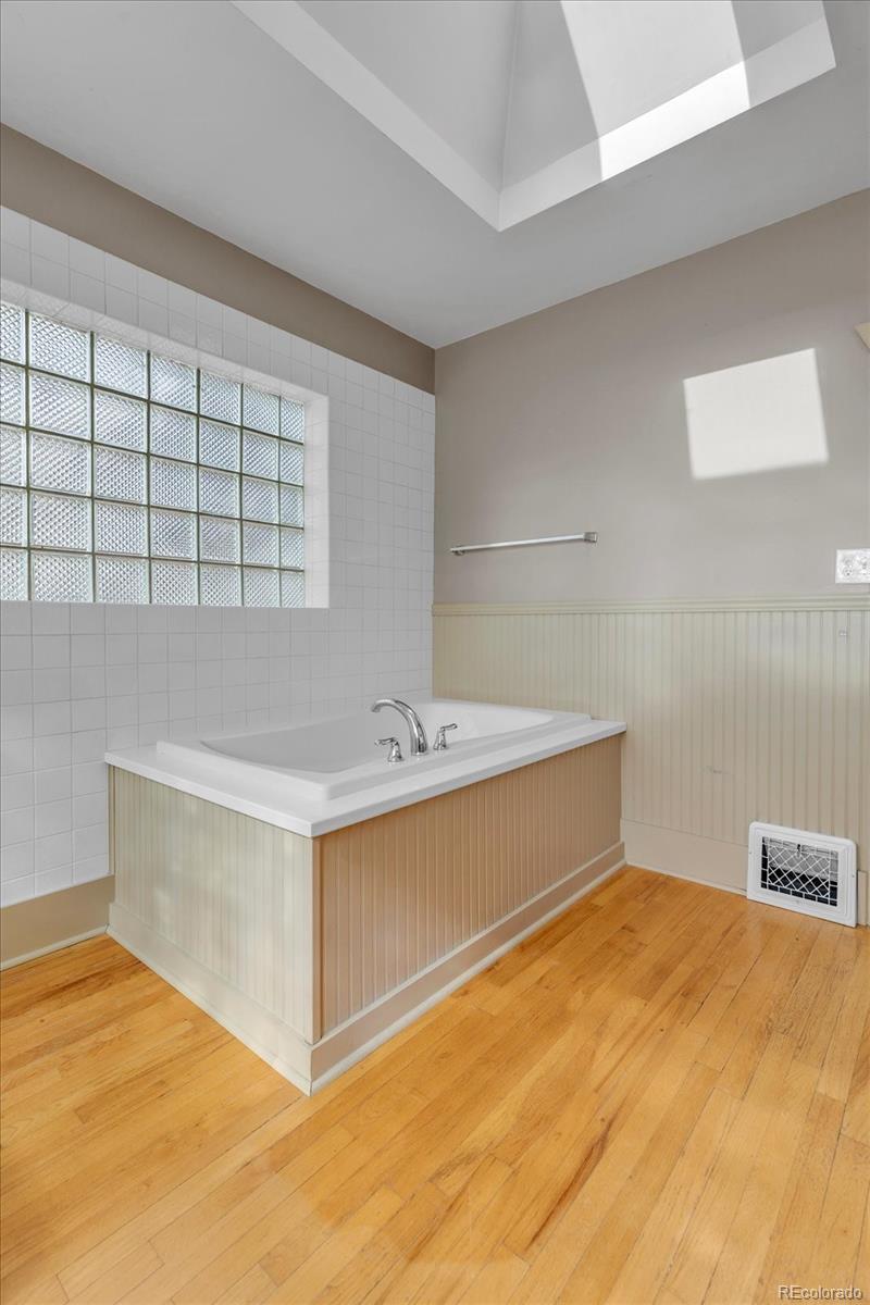MLS Image #15 for 3330 w clyde place,denver, Colorado