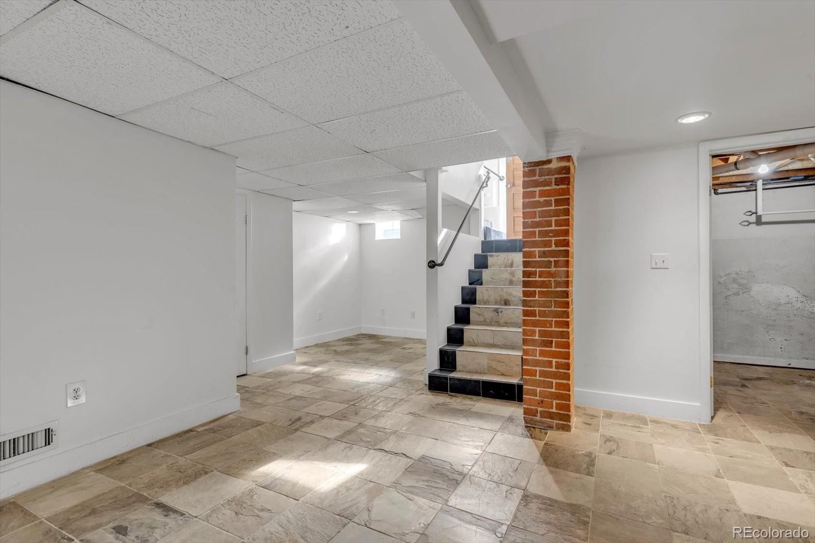 MLS Image #18 for 3330 w clyde place,denver, Colorado