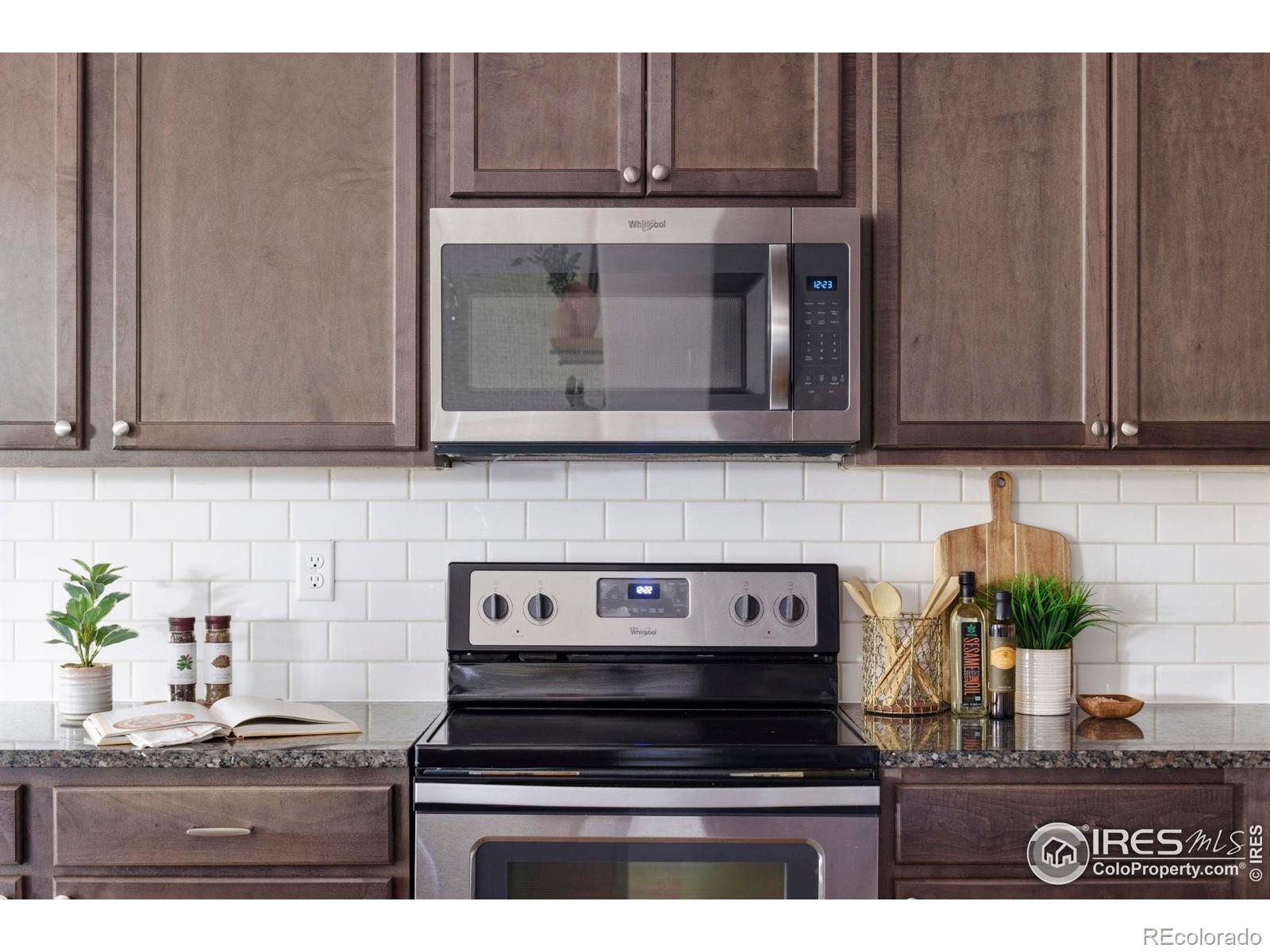 MLS Image #10 for 2293  adobe drive,fort collins, Colorado