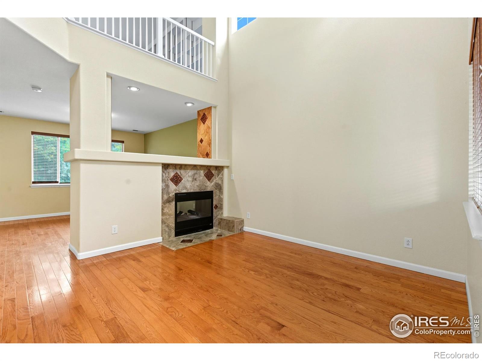 MLS Image #1 for 635  elizabeth st cir,dacono, Colorado