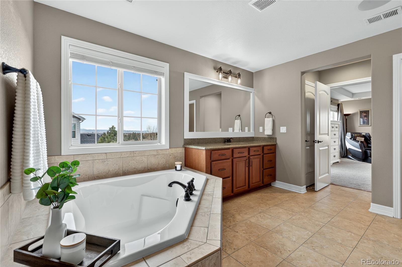 MLS Image #28 for 11948 s meander way,parker, Colorado