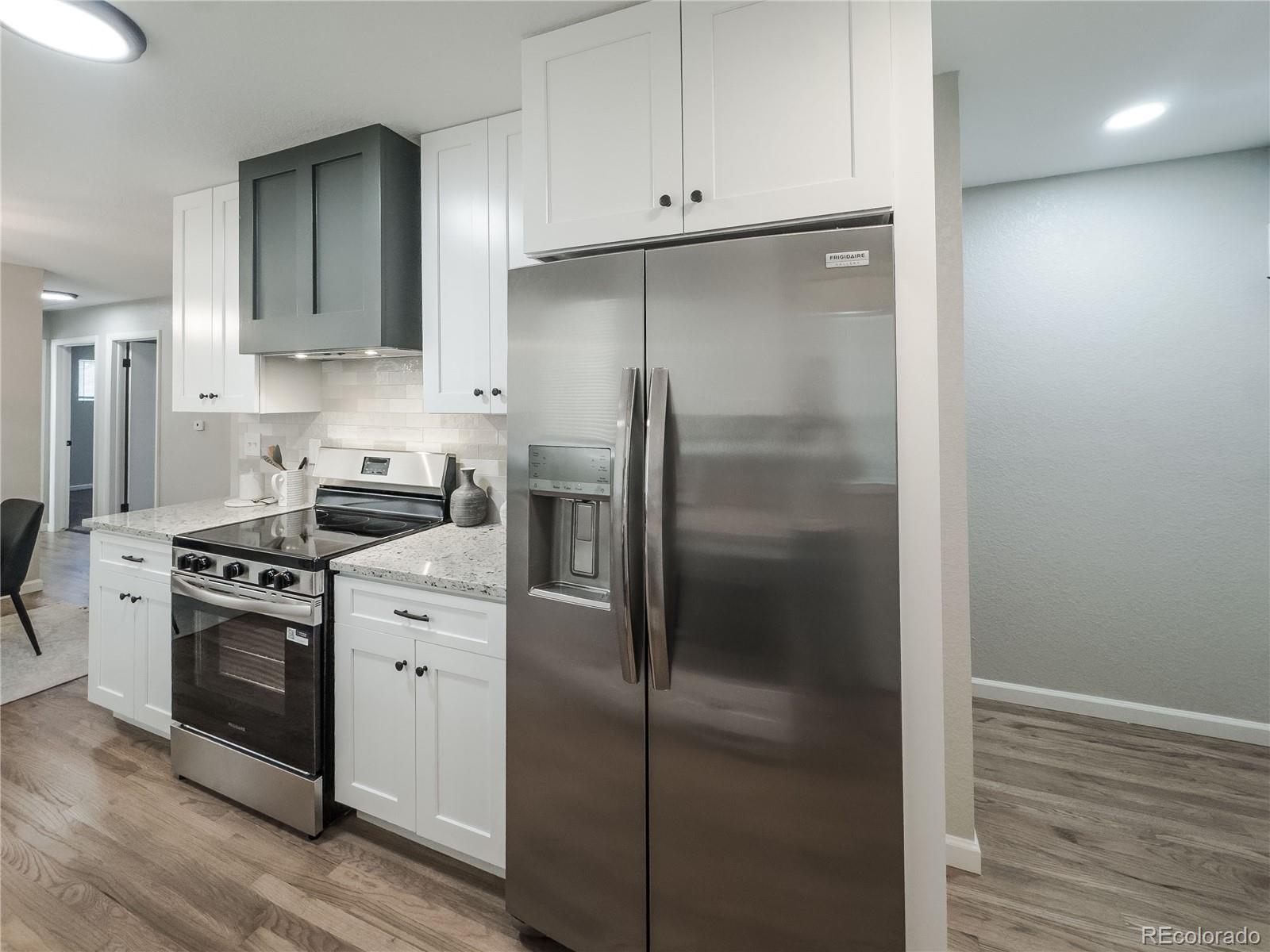 MLS Image #12 for 3172 w monmouth avenue,englewood, Colorado