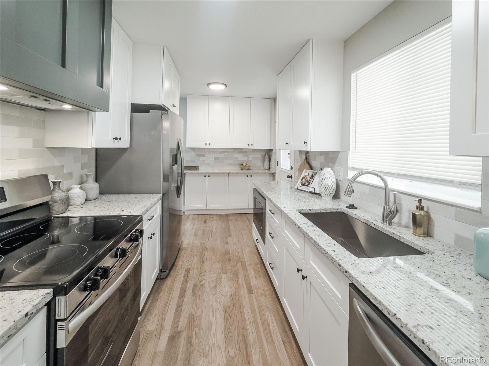 MLS Image #8 for 3172 w monmouth avenue,englewood, Colorado