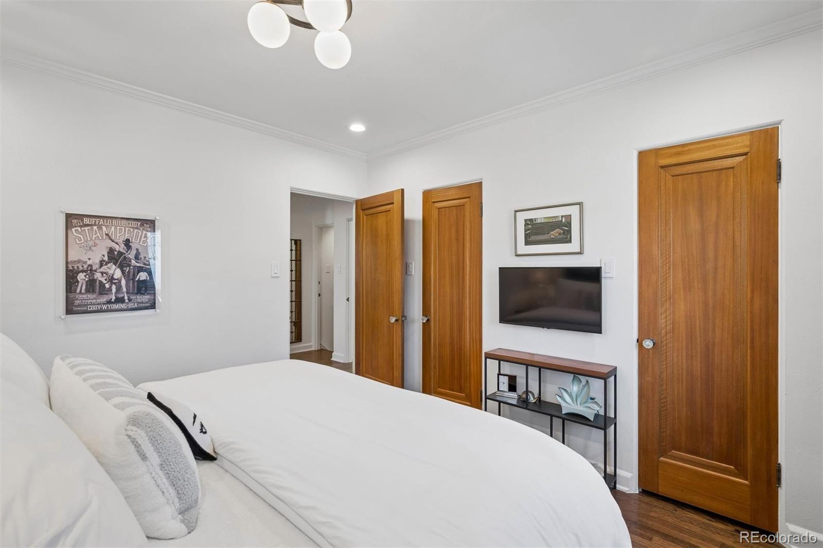 MLS Image #14 for 950 s euclid way,denver, Colorado