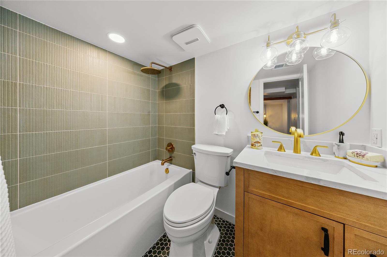 MLS Image #17 for 2541  elm street,denver, Colorado