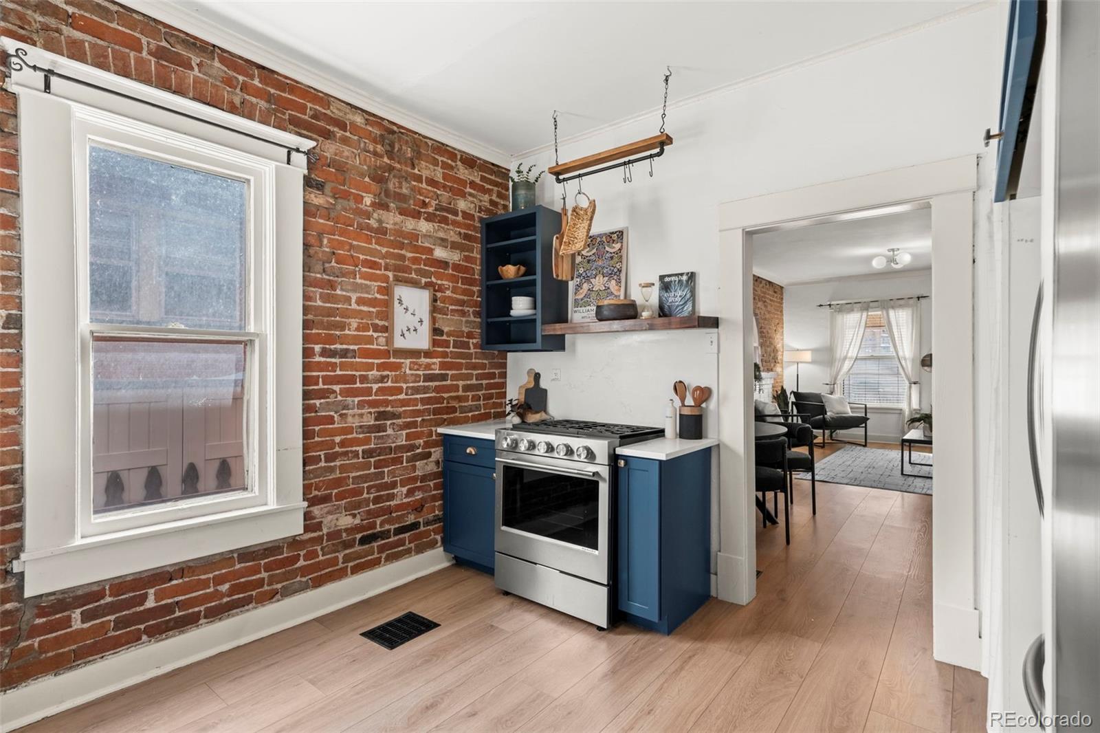 MLS Image #21 for 1056 s pennsylvania street,denver, Colorado