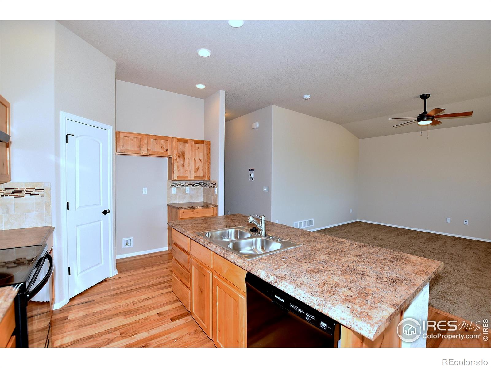 MLS Image #19 for 2410  dandelion lane,johnstown, Colorado