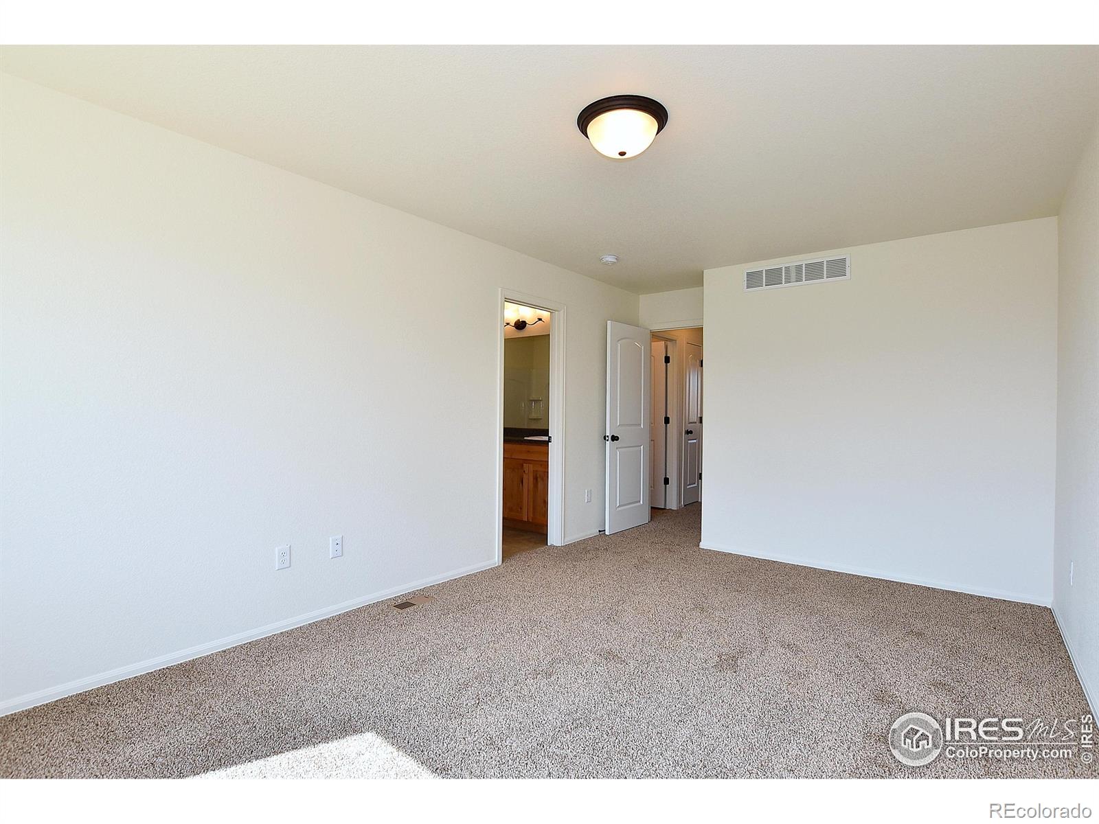 MLS Image #23 for 4845  grapevine way,johnstown, Colorado